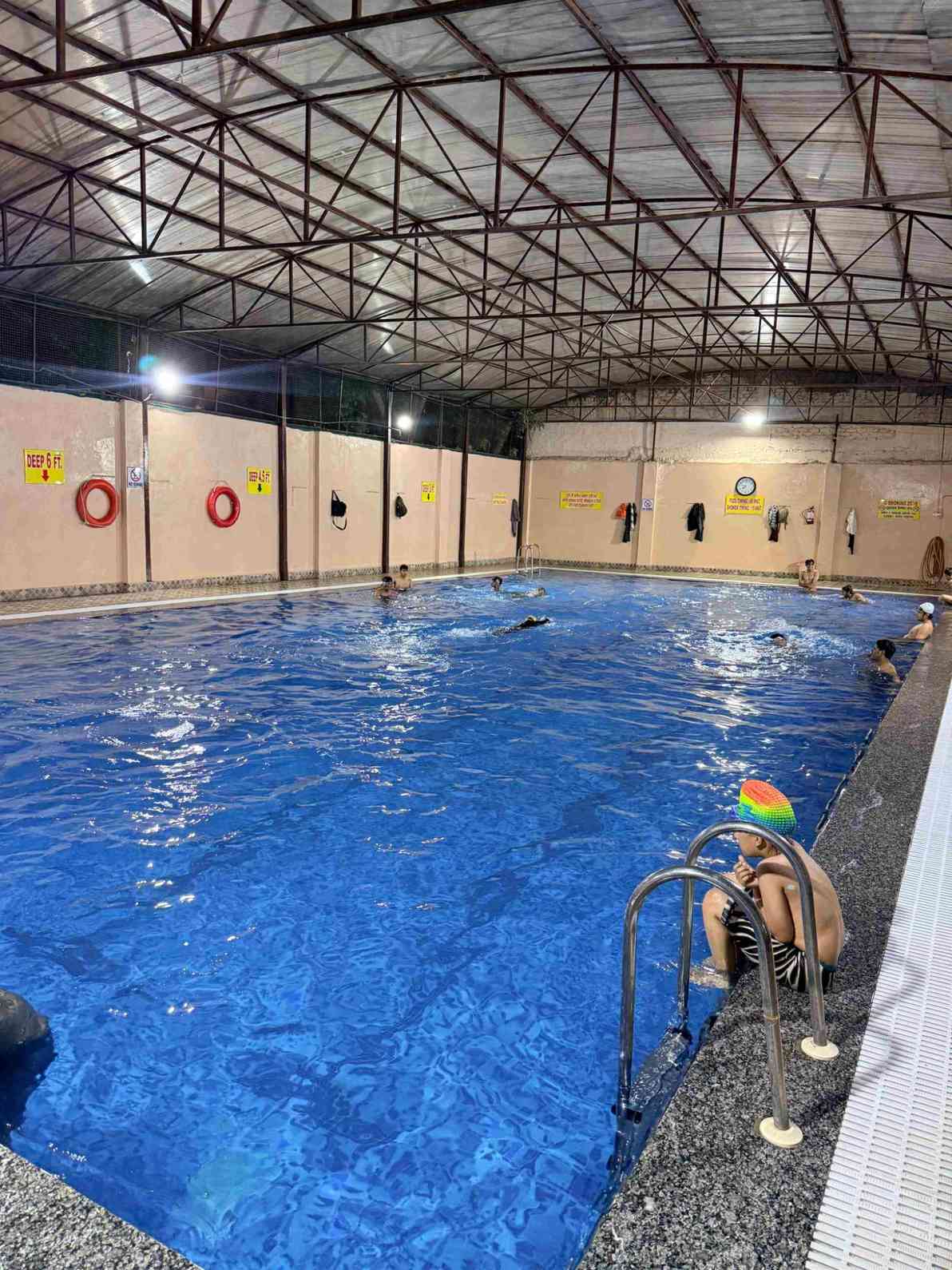 Kids swim batch in session